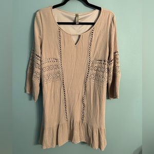 Entro Large Bohemian Crochet Dress